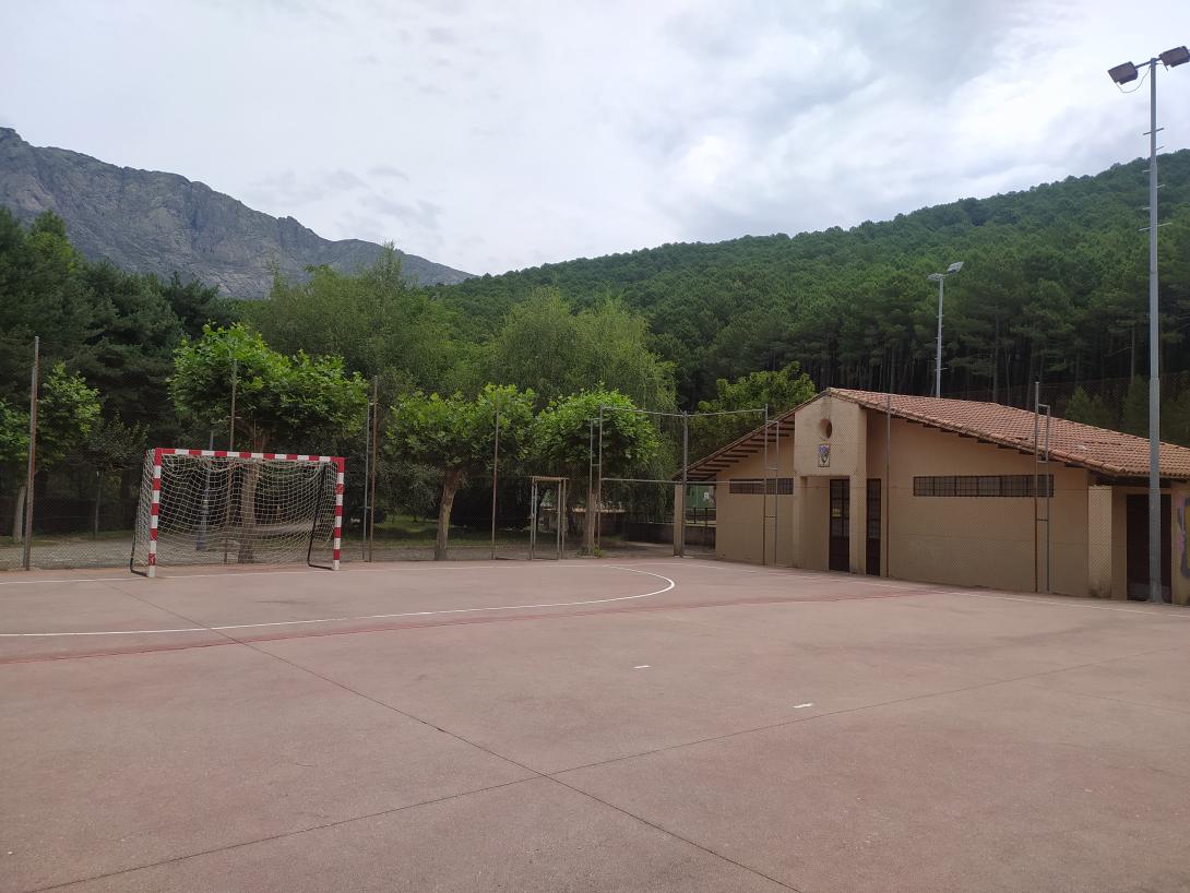 Campo de fútbol sala de Cuevas