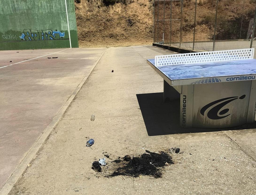 Vandalismo Polideportivo Villarejo